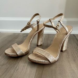 Vince Camuto Women's Sune Distressed Metallic High-Heel Sandals size 6